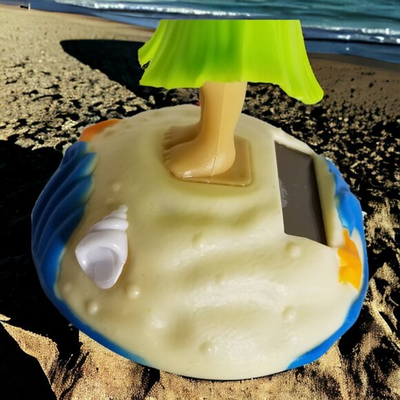 Hula Dancing Girl & Circus Lion Solar Powered Bobble Head Dashboard Decorations - Picture 12 of 14